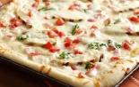 Pizza omáčka - od klasiky po experimenty Cesnaková krémová pizza omáčka